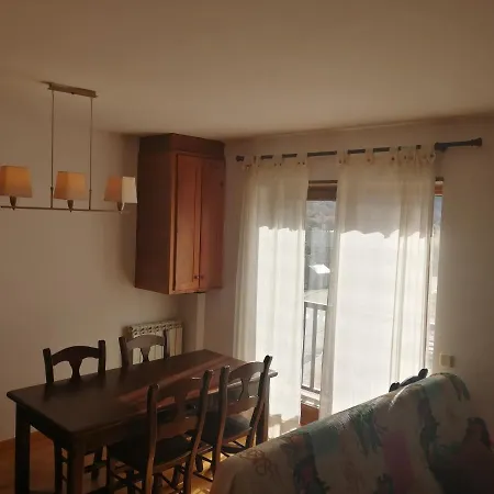 Triplex Con Chimenea Y Balcon Erta 4 Apartment Pla de l'Ermita